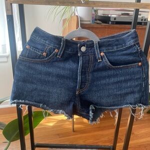 Dark Wash Levi 501 shorts